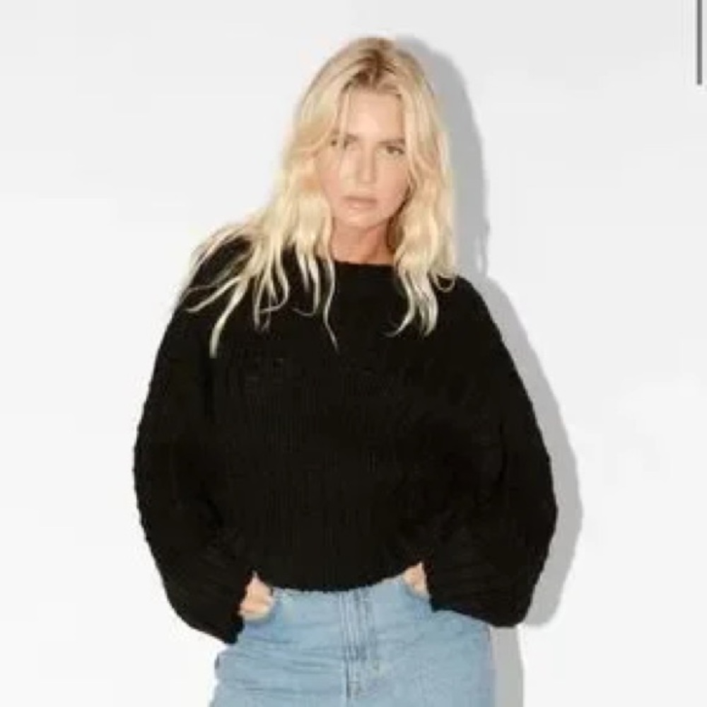 Women's Faye Black Crew Neck Sweater